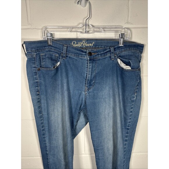 Old Navy The Sweetheart Bootcut Blue Jeans Short Stretch Womens Size 16 - Picture 2 of 10